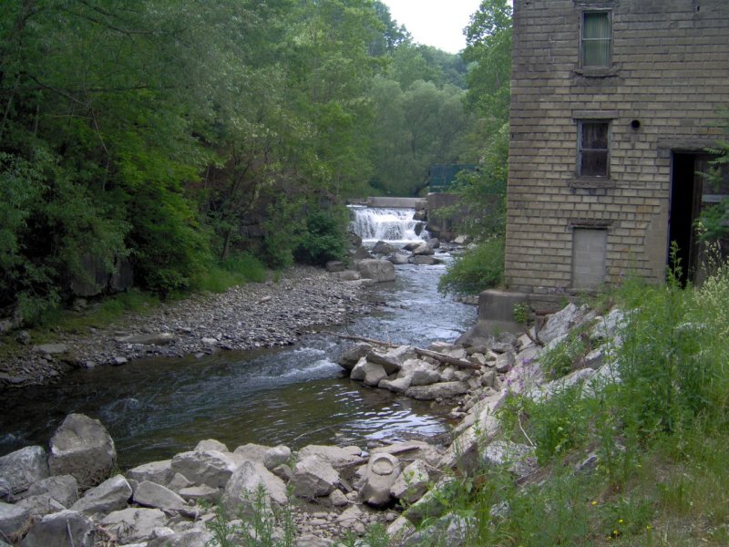 Cascade Mill Falls