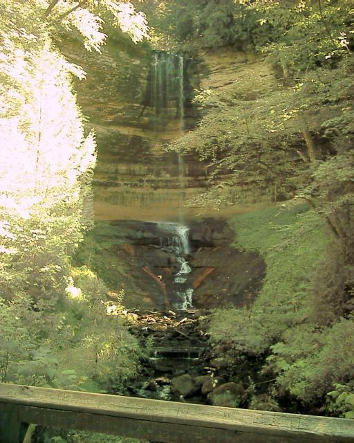 Munising Falls