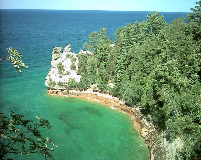 Miners Castle Overlook